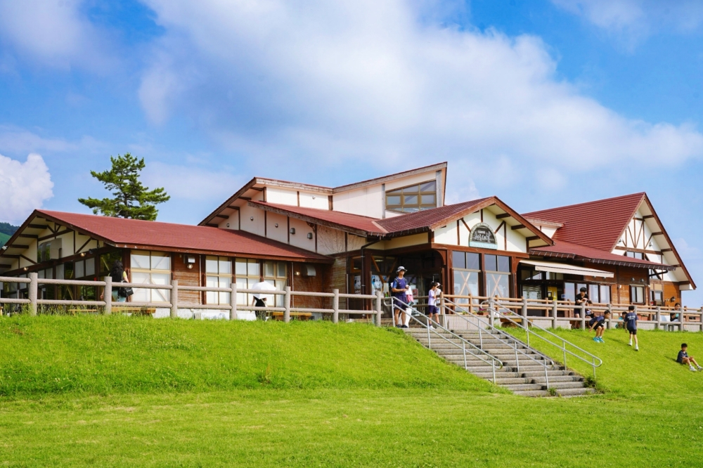 鳥取大山周邊景點：植田正治寫真美術館、久米櫻酒造、大山桝水高原、大山牧場牛奶故鄉、日本名池大城池、大山美居溫泉度假酒店