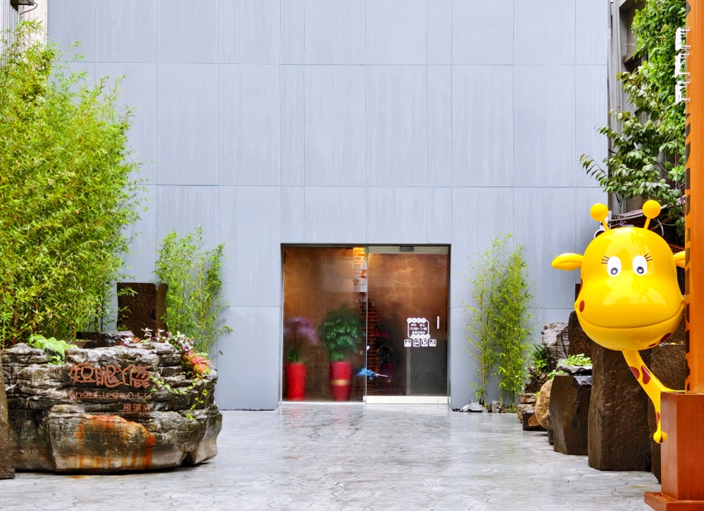 短腿ㄚ鹿礁溪店開箱｜限定起司曲奇餅「酥、鬆、化」太好吃！伴手禮控必收