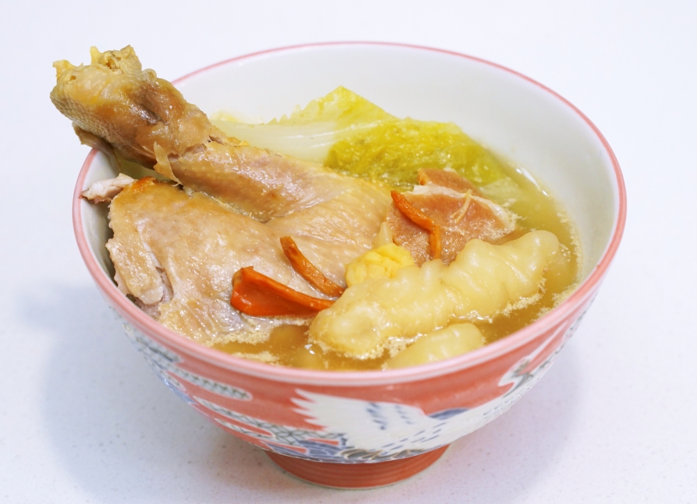 【 宅配年菜推薦 】一桌到位的團圓滋味｜愛上新鮮 × 吳秉承「承福滿堂團圓宴」年菜開箱