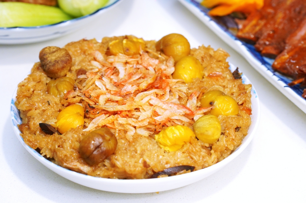 【 宅配年菜推薦 】一桌到位的團圓滋味｜愛上新鮮 × 吳秉承「承福滿堂團圓宴」年菜開箱