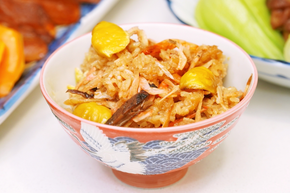 【 宅配年菜推薦 】一桌到位的團圓滋味｜愛上新鮮 × 吳秉承「承福滿堂團圓宴」年菜開箱